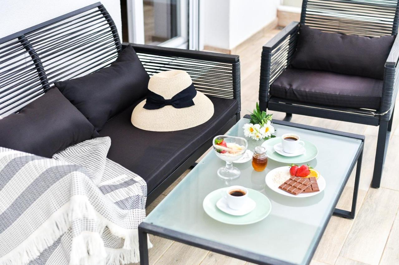 Acrotel Porto Brava Luxury Villas Ormos Panagias Exteriör bild