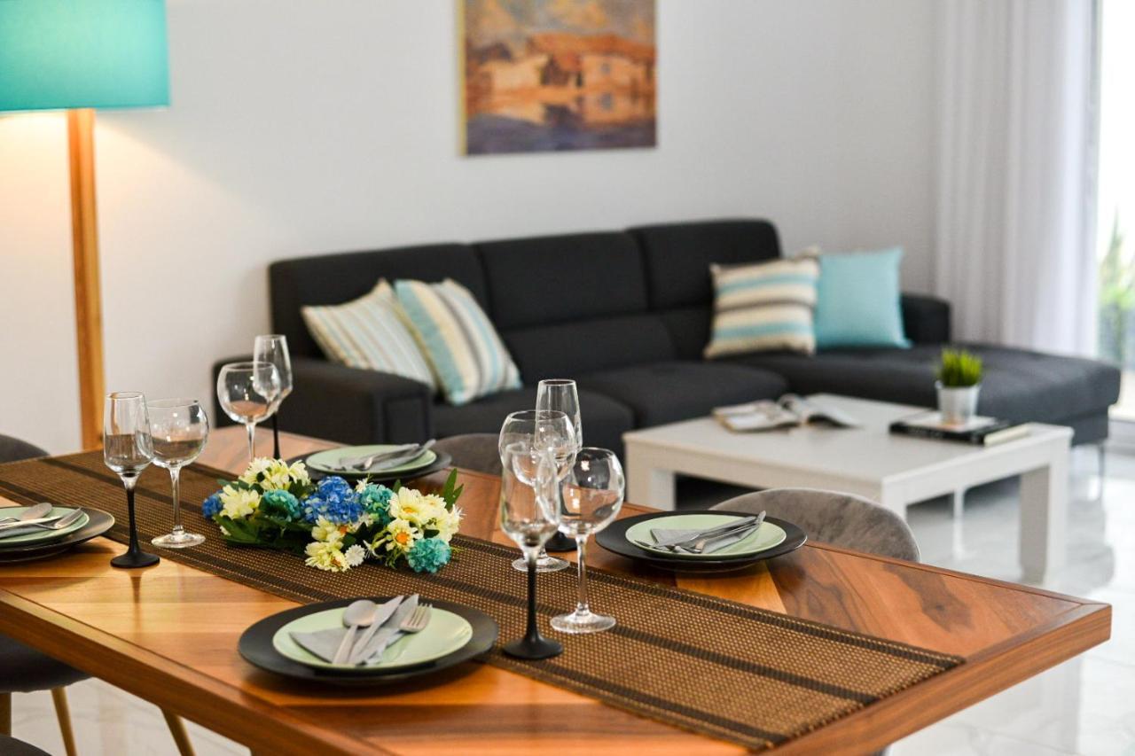 Acrotel Porto Brava Luxury Villas Ormos Panagias Exteriör bild