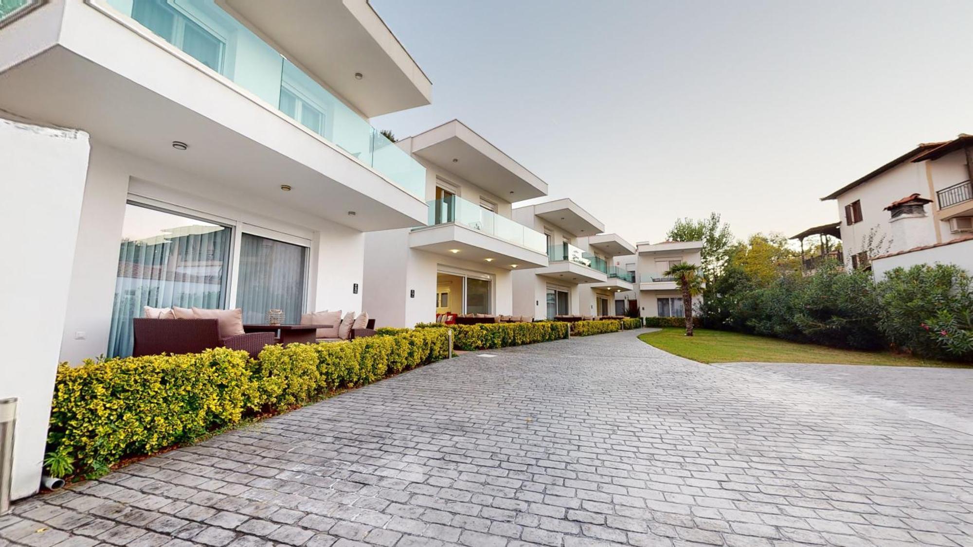 Acrotel Porto Brava Luxury Villas Ormos Panagias Exteriör bild